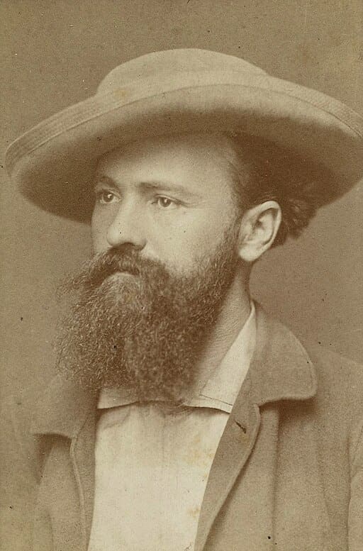  : Portrait sépia du médecin, explorateur et géographe français Jules Crevaux (1847–1882), connu pour ses nombreuses expéditions en Amazonie, notamment en Guyane française et en territoire brésilien.